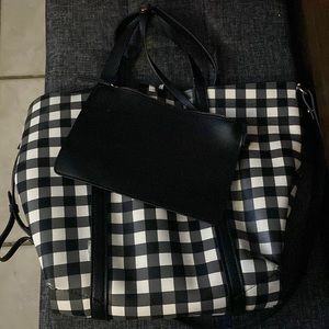 Reversible Black and Checkered Hand/Shoulder Tote